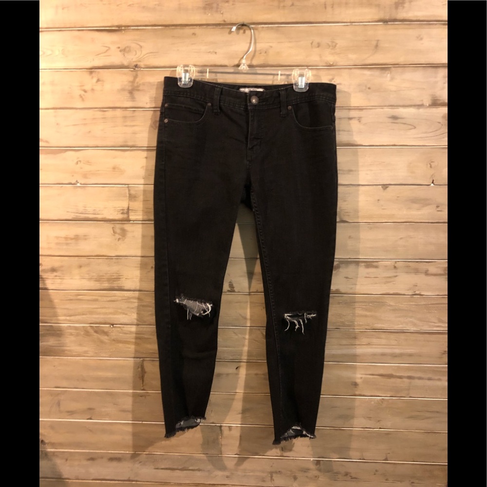 Free people distressed frayed ankle jeans